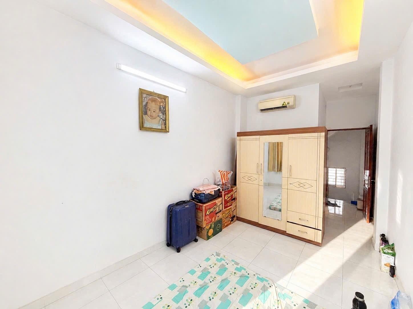 9.22, Đường số 7 Cư Xá Đô Thành, Phường 4, Quận 3