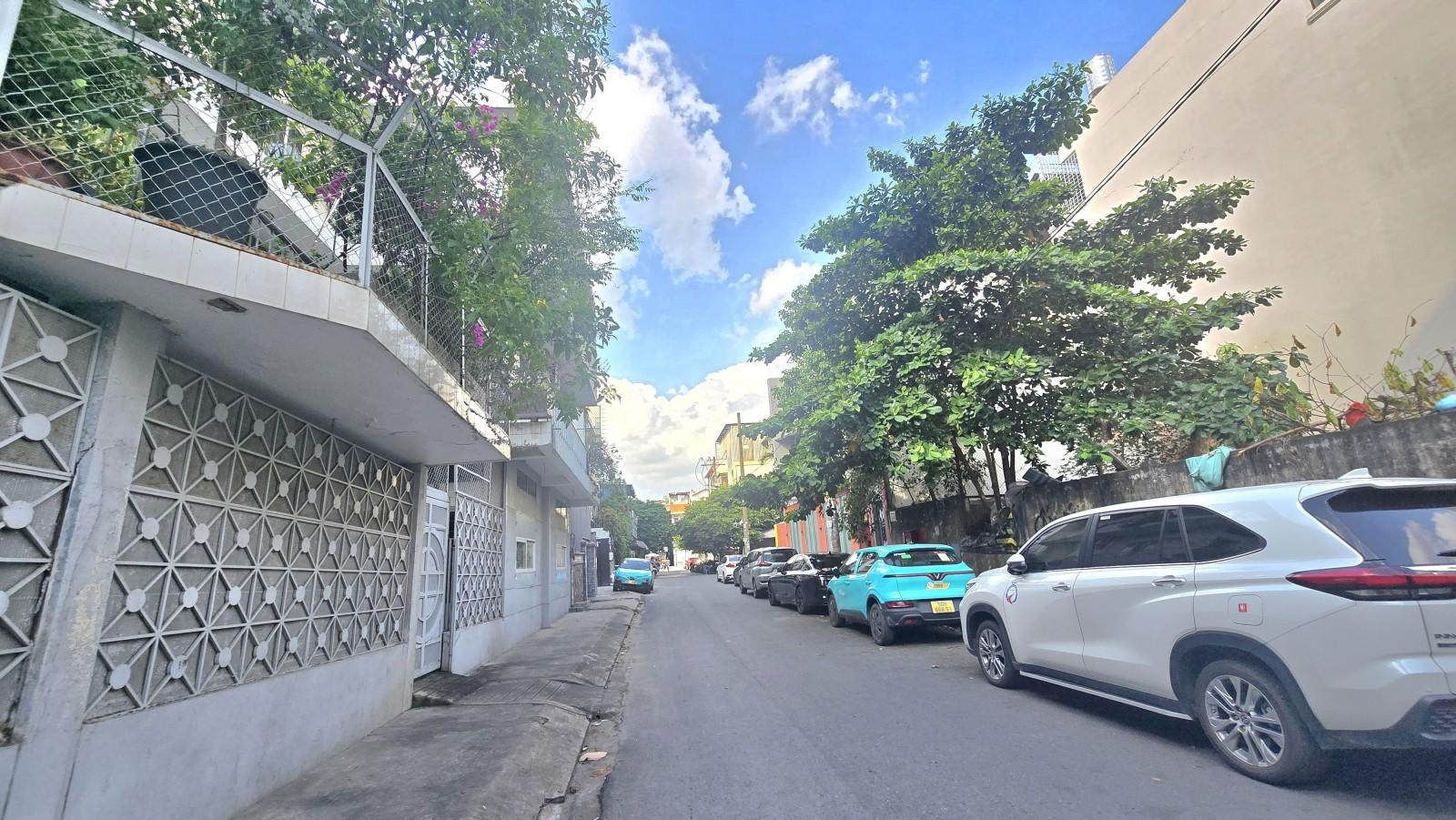 818.64,, Xô Viết Nghệ Tĩnh, Phường 25, Bình Thạnh