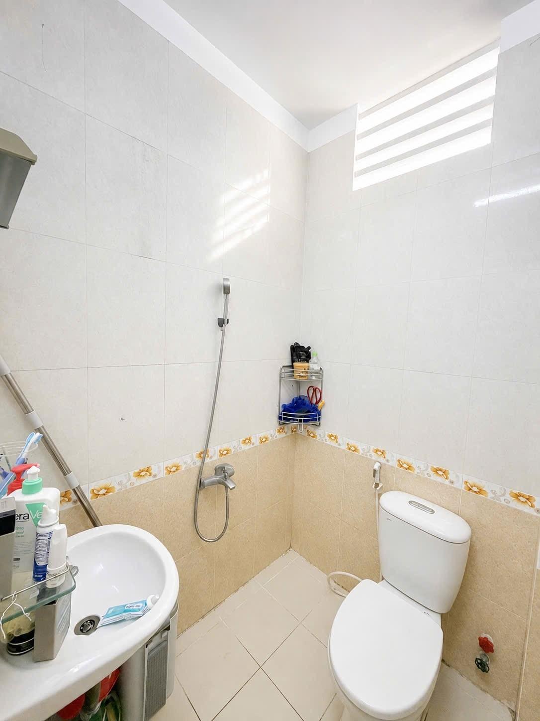 9.22, Đường số 7 Cư Xá Đô Thành, Phường 4, Quận 3