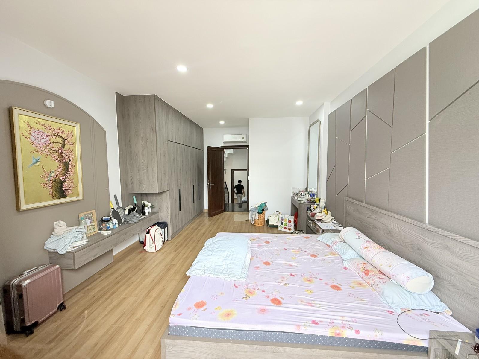 95.111, Lê Văn Lương, Tân Kiểng, Quận 7