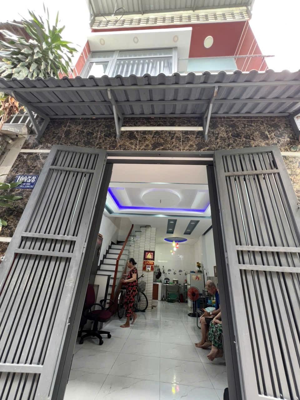 100.5.8, Miếu Gò Xoài, Bình Tân