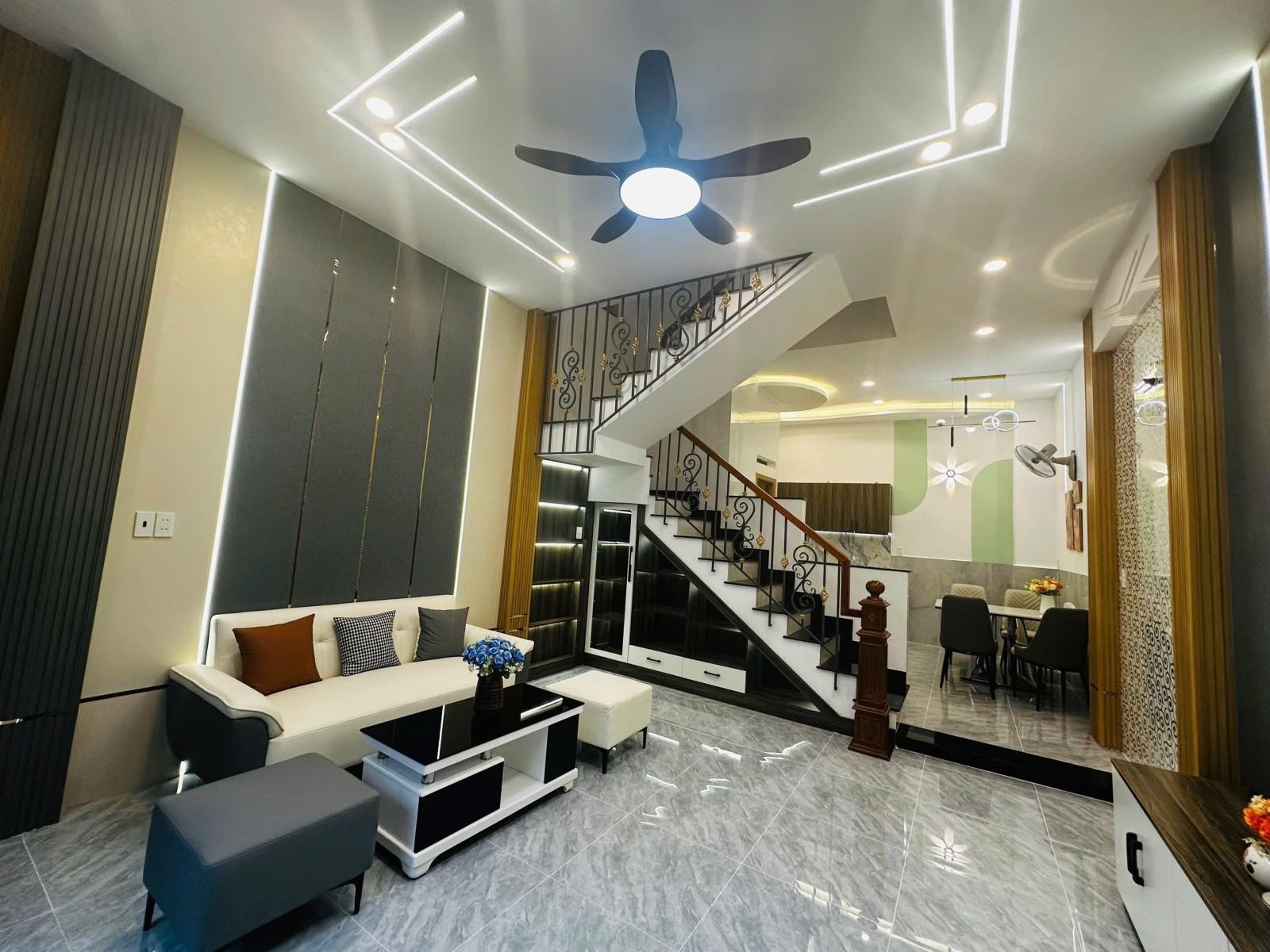 672.5.18, Thống Nhất, Gò Vấp