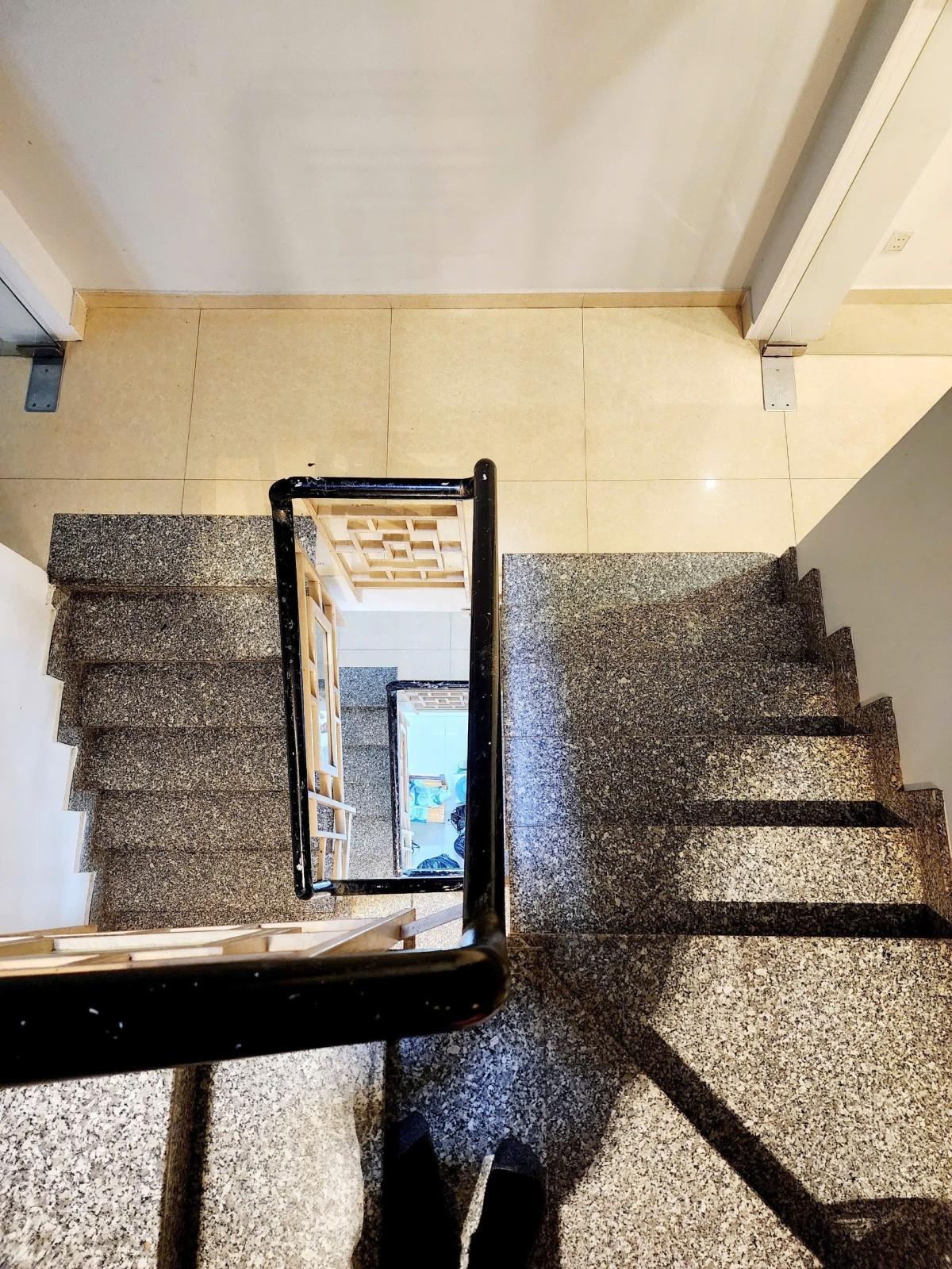 84B, Cao Văn Lầu, Phường 2, Quận 6