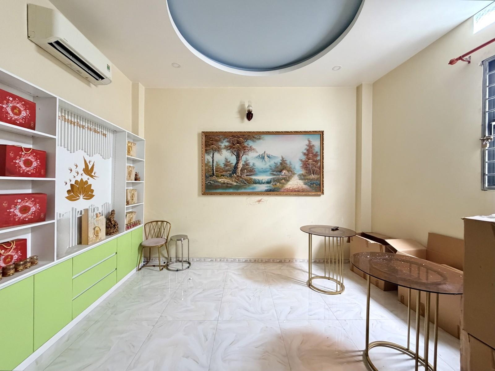 76A.17.1, Trần Hữu Trang, Phường 10, Phú Nhuận