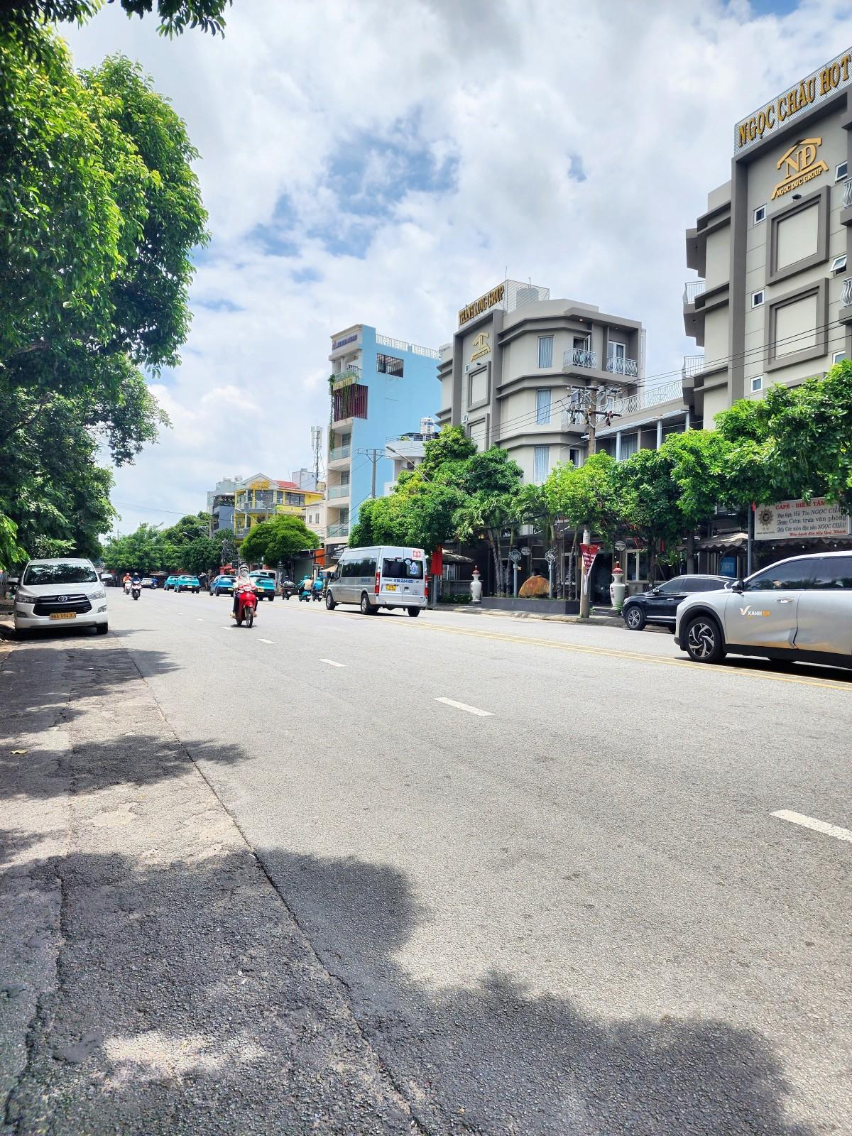 168.2, Chế Lan Viên, Tân Phú