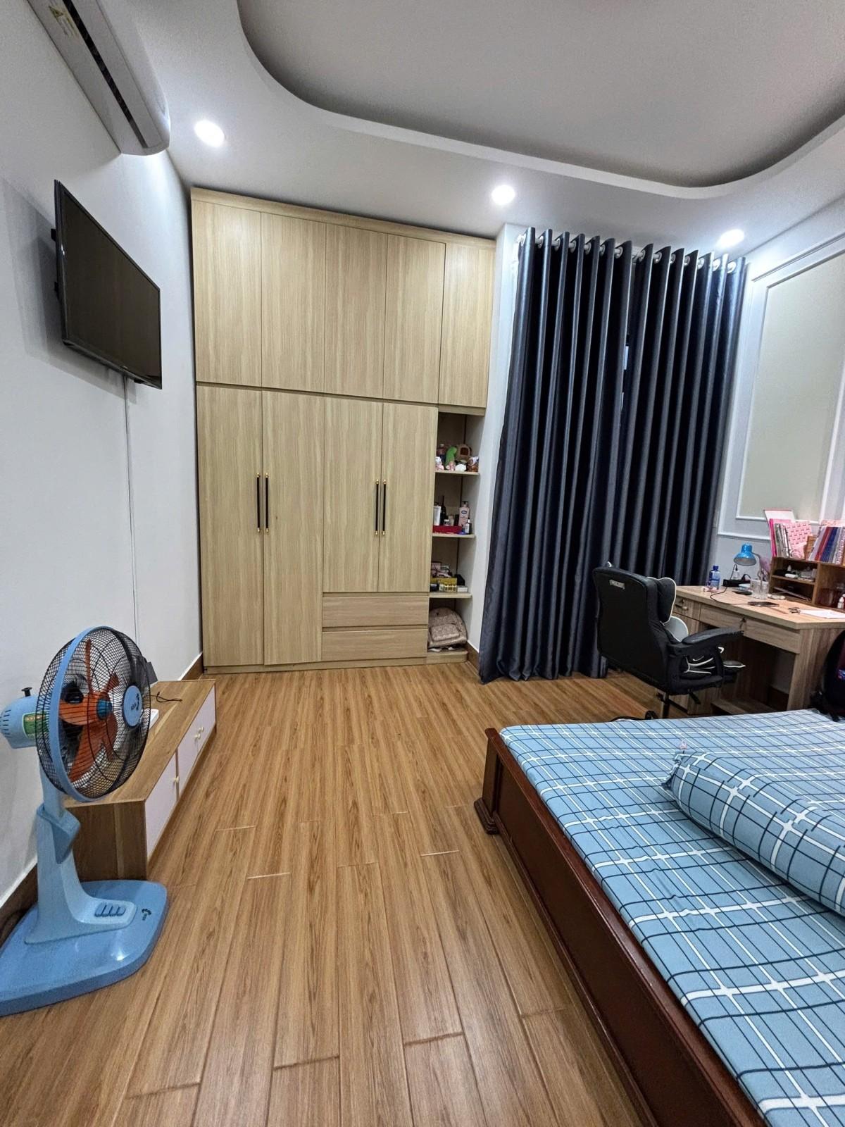224.150, đường số 8, Bình Tân